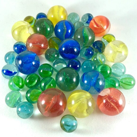 lot of 44 marbles glass cat eye including 15 shooters colorful retro game toy - Picture 2 of 3